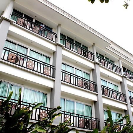 14 Resort Bangkok Extérieur photo
