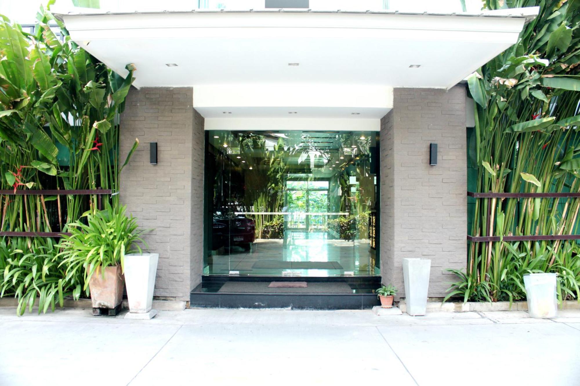 14 Resort Bangkok Extérieur photo