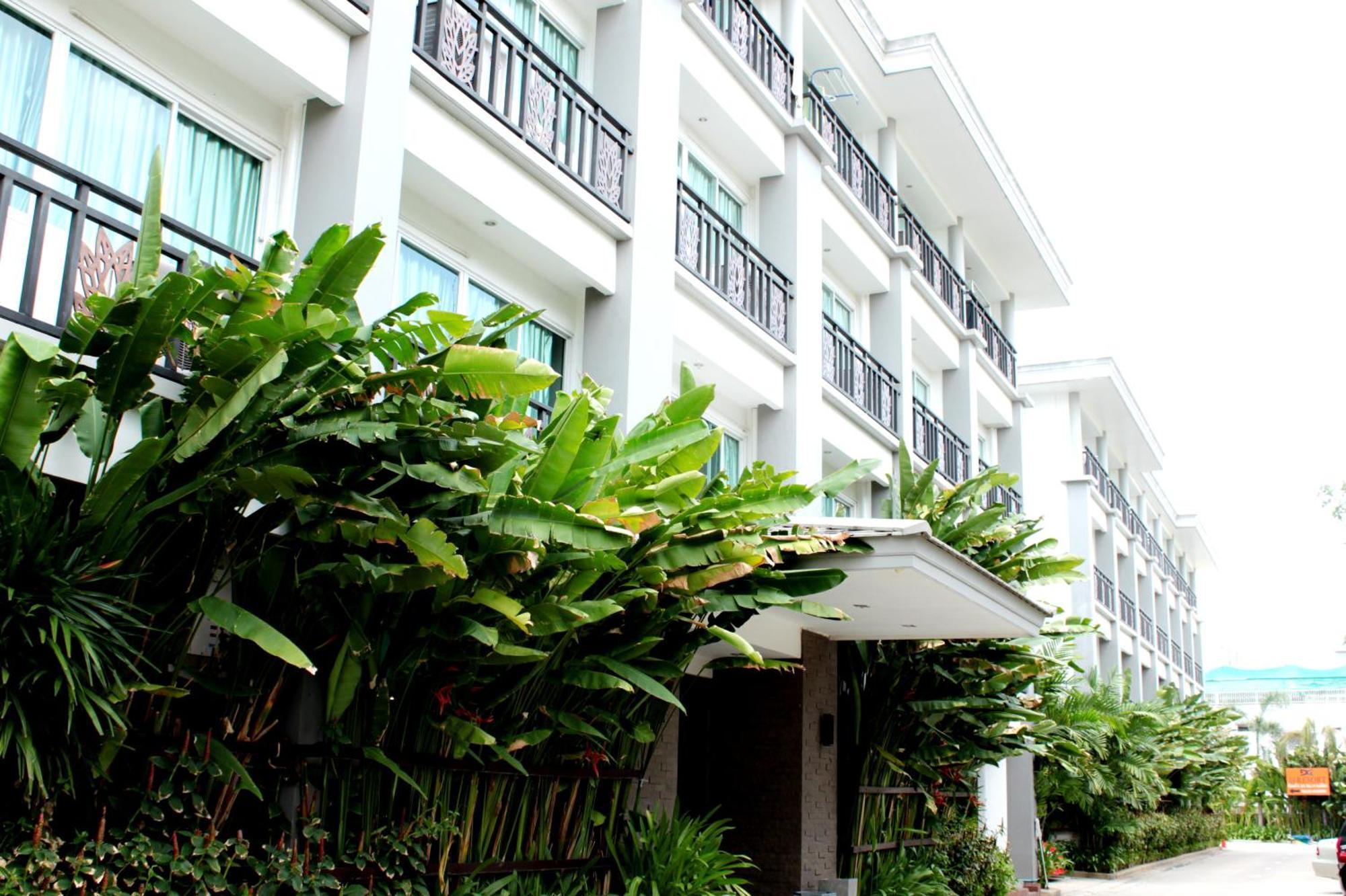 14 Resort Bangkok Extérieur photo
